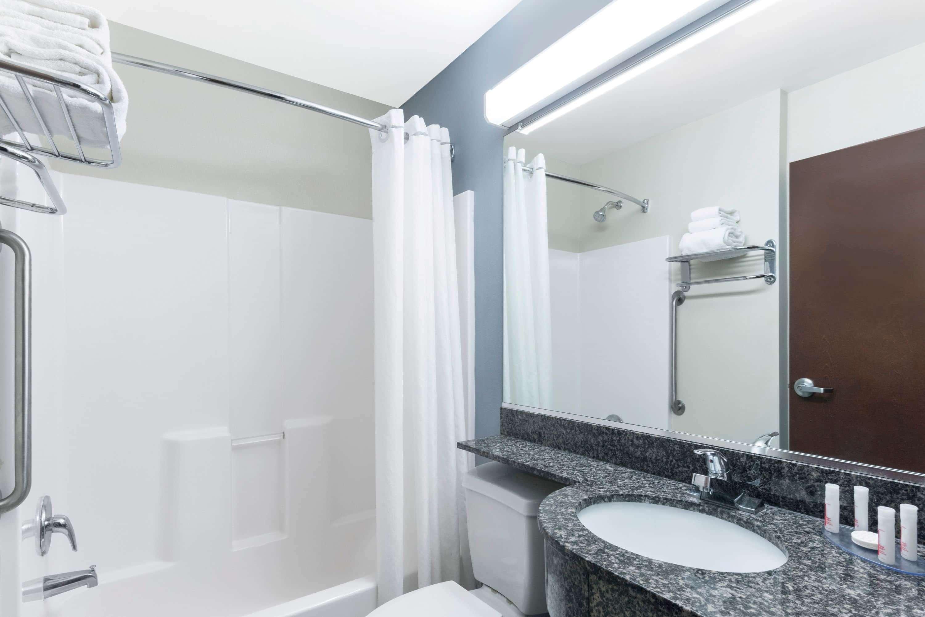 Microtel Inn And Suites Baton Rouge Airport Luaran gambar